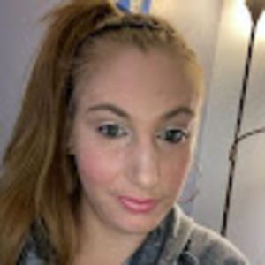 Meet your Posher, Michaela